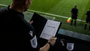 Salaire arbitre coupe du monde : 70 000 $ fixes et primes